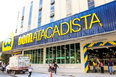 Prefeitura destaca geração de empregos com inauguração do DOM Atacadista no Alto da Serra