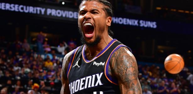 Jalen Green comemora durante jogo entre Phoenix Suns e Golden State Warriors pela NBA