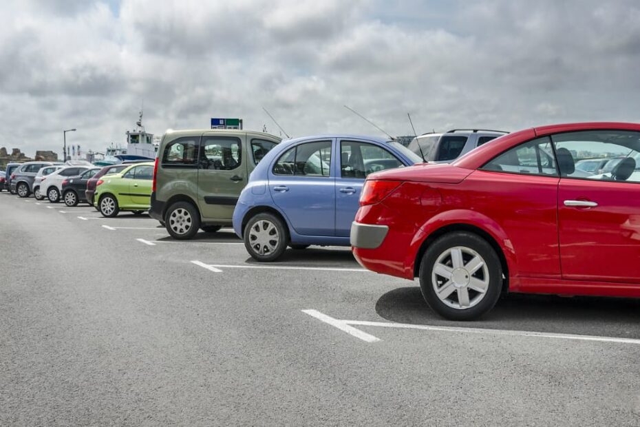 Estacionar em fila dupla: qual infração