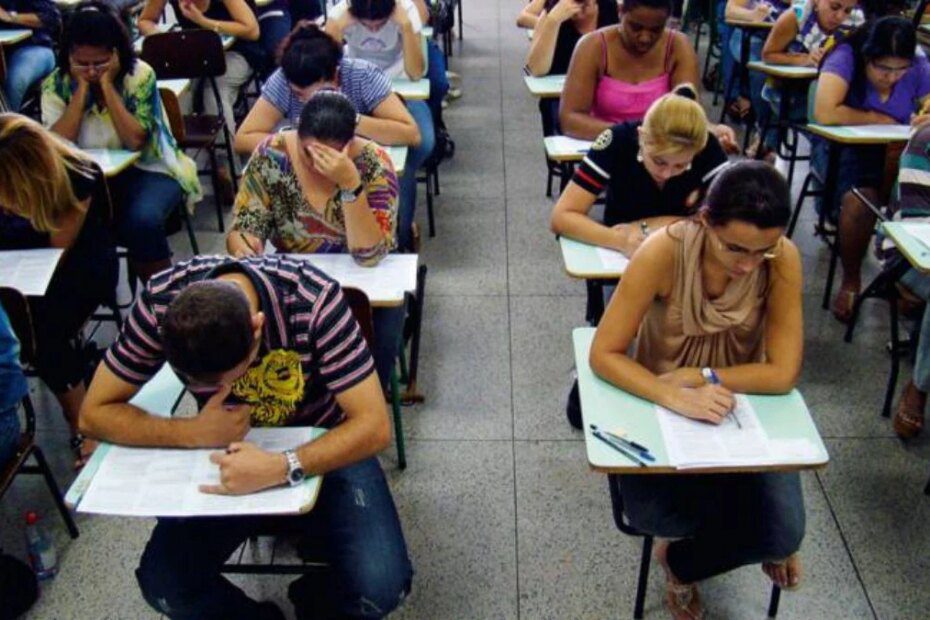 Fundação abre concurso com 68 vagas e salários de até R$ 11,2 mil