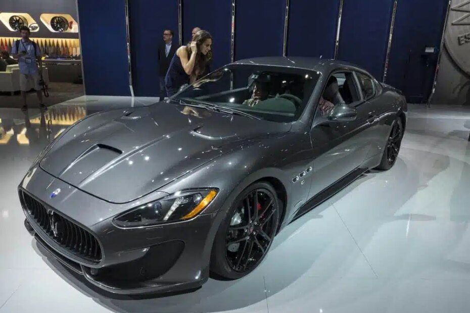 carros de luxo conclusao